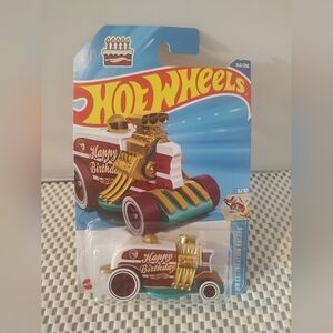 Hot Wheels Celebration Racers Birthday Burner Car NWT Mattel